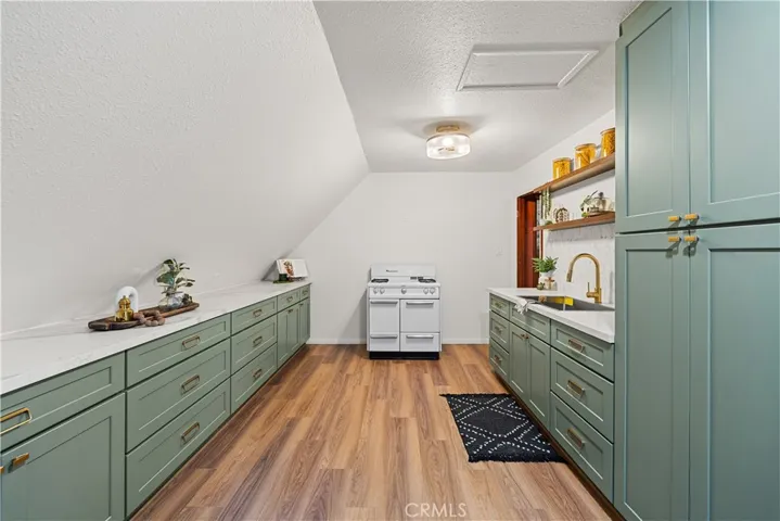 23825 Scenic, Crestline, California 92325