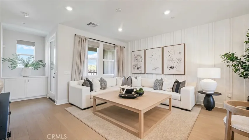 Photos shown are of model only- not actual homesite.