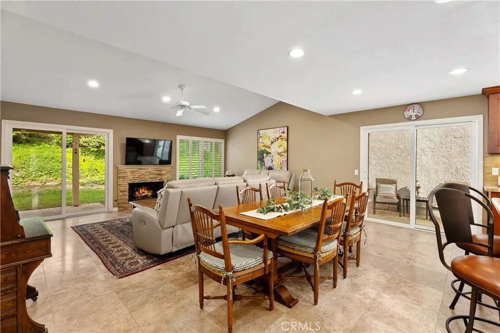 23436 Villena, Mission Viejo, California 92692 home-pic-11