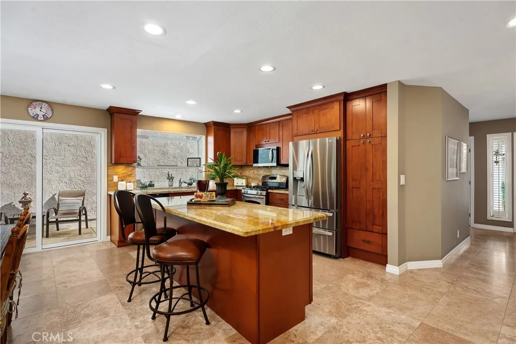 23436 Villena, Mission Viejo, California 92692 home-pic-6