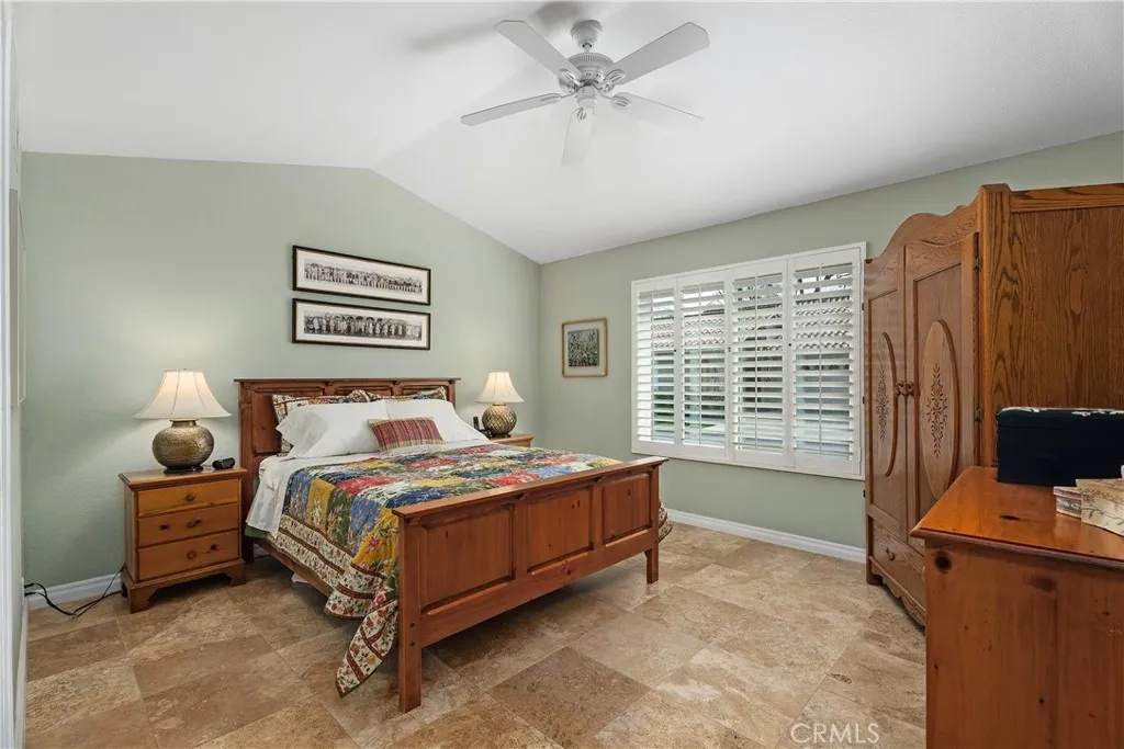 23436 Villena, Mission Viejo, California 92692 home-pic-15