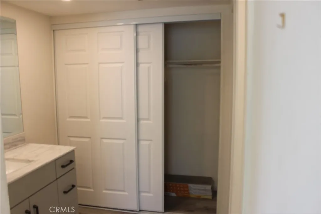 23294 Orange Avenue 6, Lake Forest, California 92630 home-pic-13