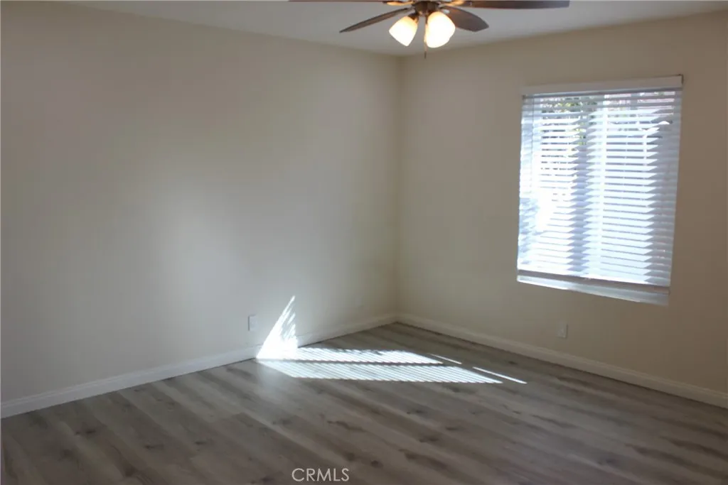 23294 Orange Avenue 6, Lake Forest, California 92630 home-pic-11