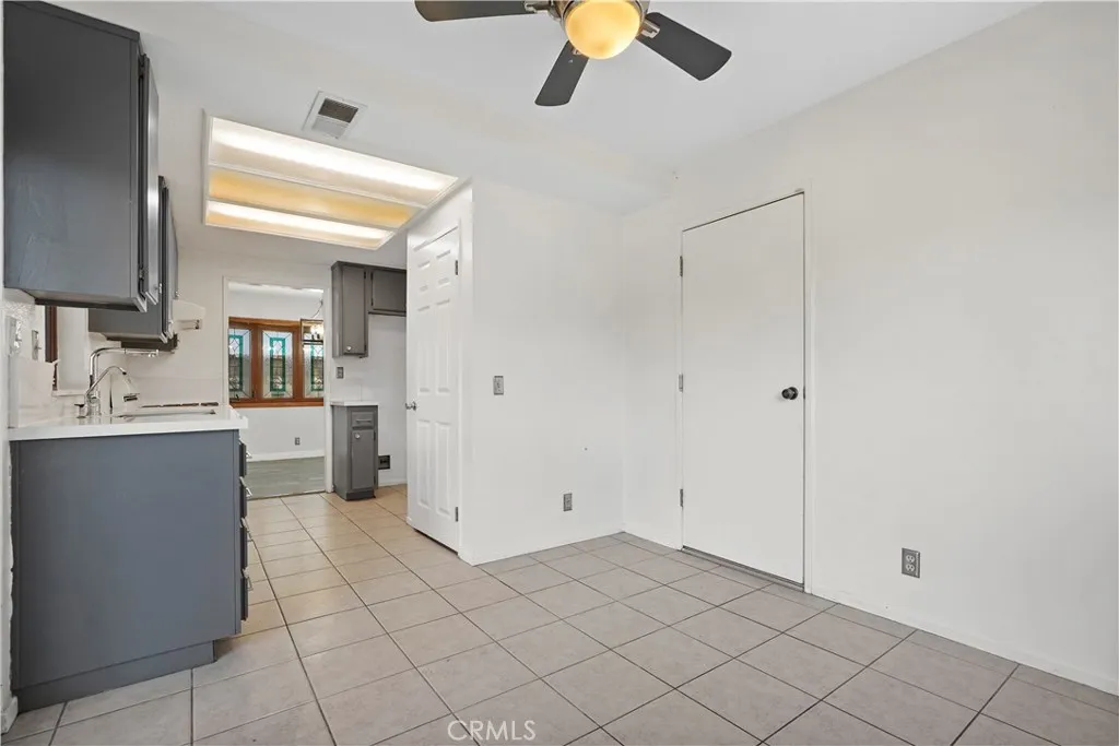 8545 Tujunga Valley, Sunland, California 91040 home-pic-8