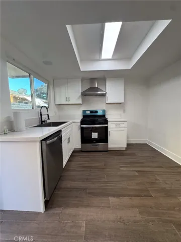 1215 S Athena Way, Anaheim, California 92806