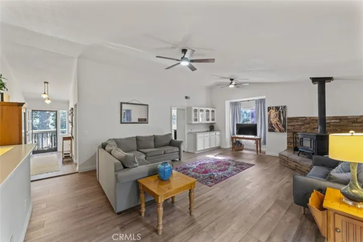2411 Glacier Drive, Pine Mountain Club, California 93225