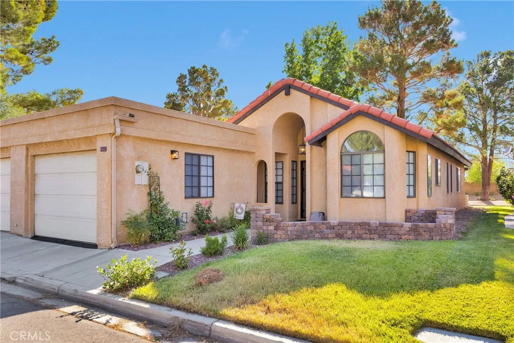 11722 Oak Street, Apple Valley, California 92308 home-pic-28