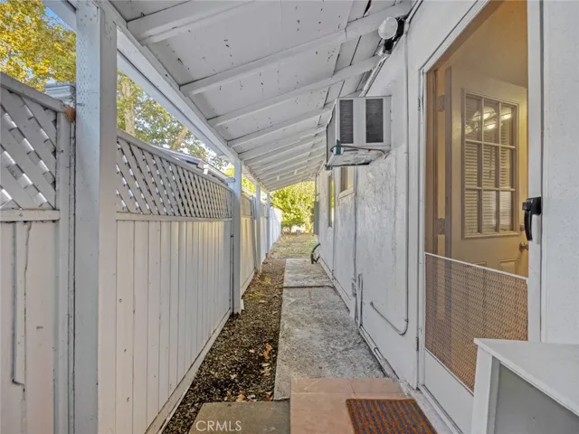 5020 Topanga Canyon, Woodland Hills, California 91364