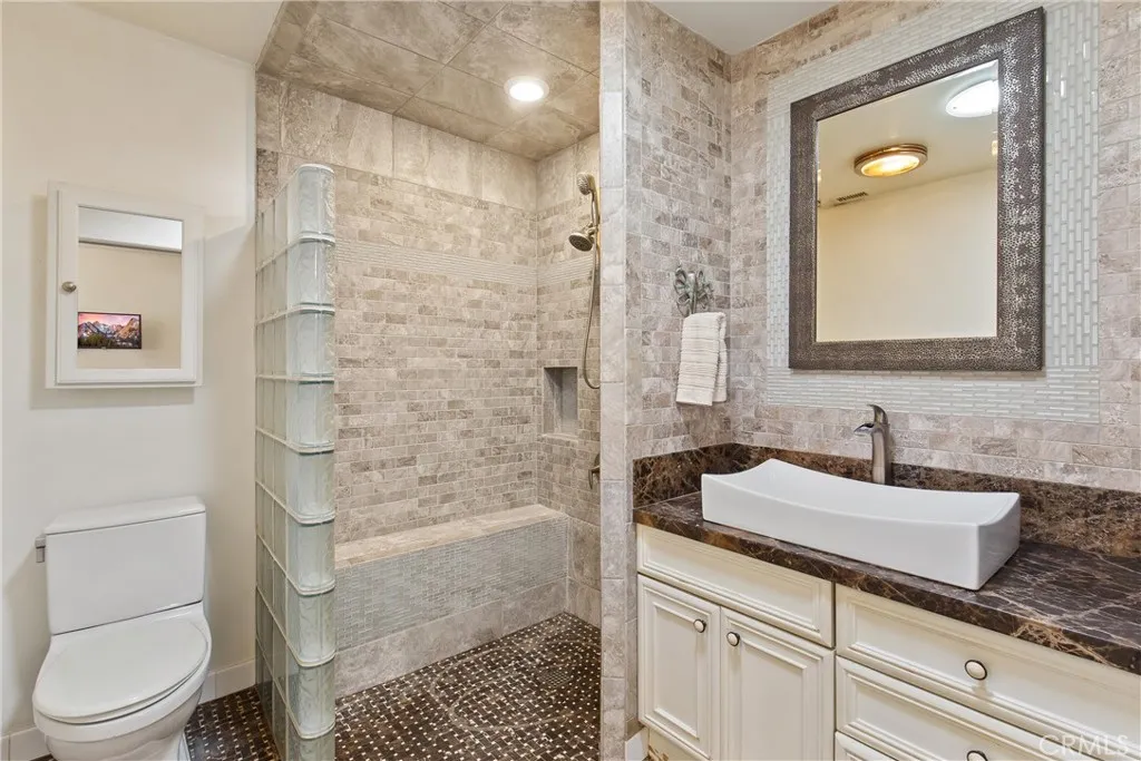 1 Clancy Lane, Rancho Mirage, California 92270 home-pic-62