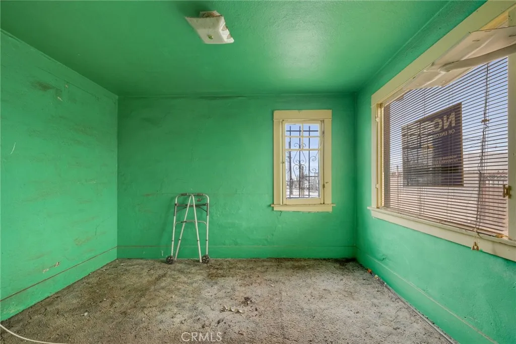 1822 W 4th, Santa Ana, California 92703 home-pic-8