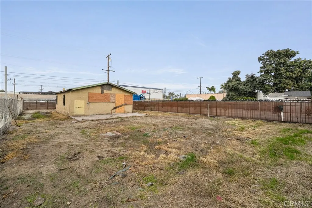 1822 W 4th, Santa Ana, California 92703 home-pic-4