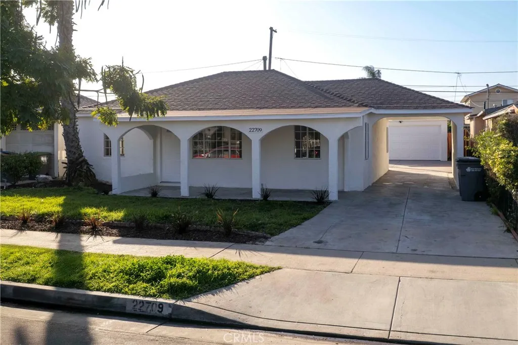 22709 Ravenna, Carson, California 90745 home-pic-2
