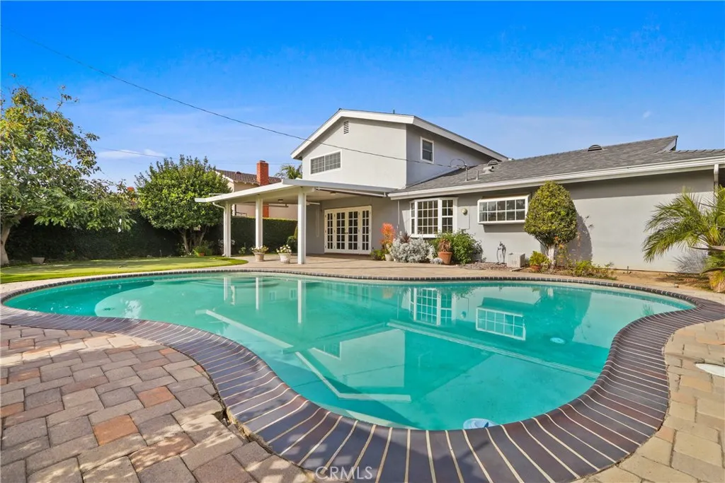 18216 Midbury, Brea, California 92821 home-pic-24