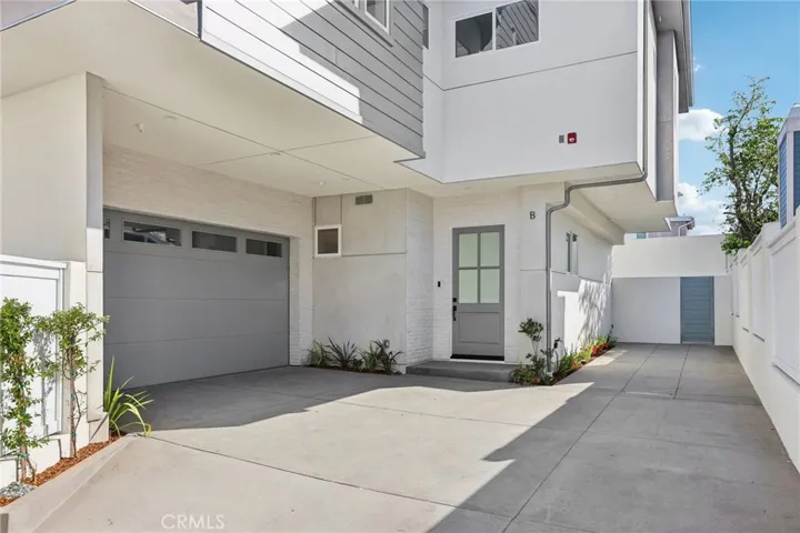 1914 Belmont Lane B, Redondo Beach, California 90278