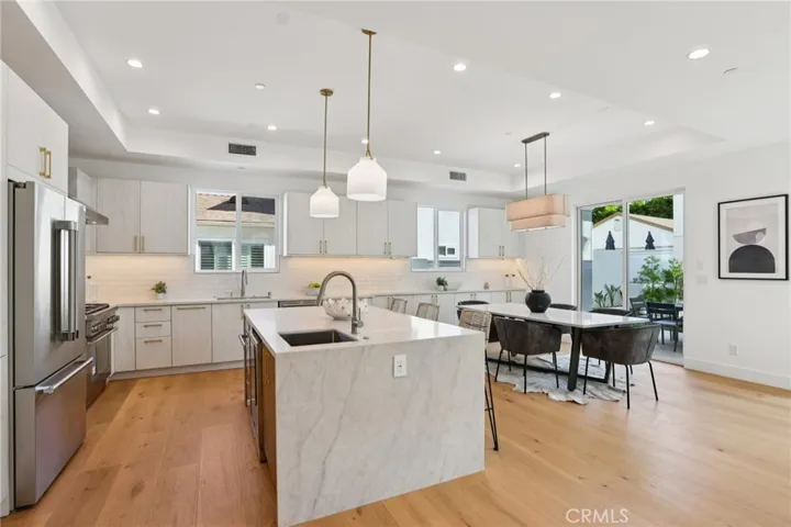 1914 Belmont Lane B, Redondo Beach, California 90278