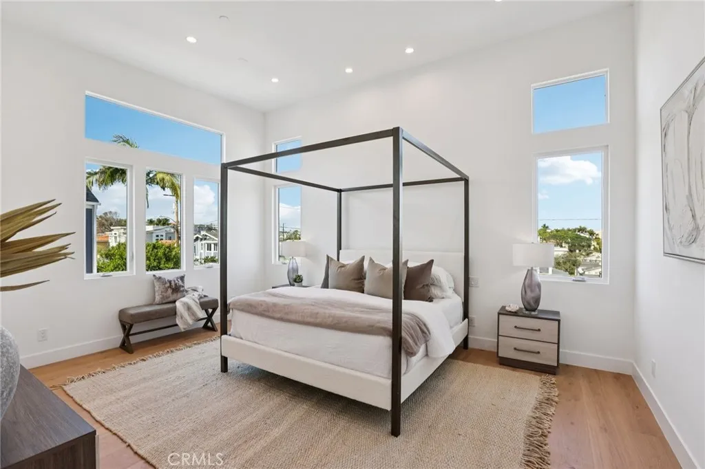 1914 Belmont Lane A, Redondo Beach, California 90278 home-pic-21
