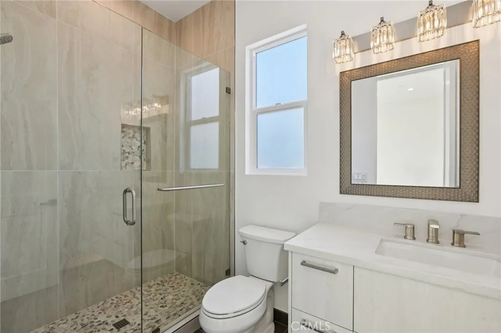 1914 Belmont Lane A, Redondo Beach, California 90278 home-pic-34