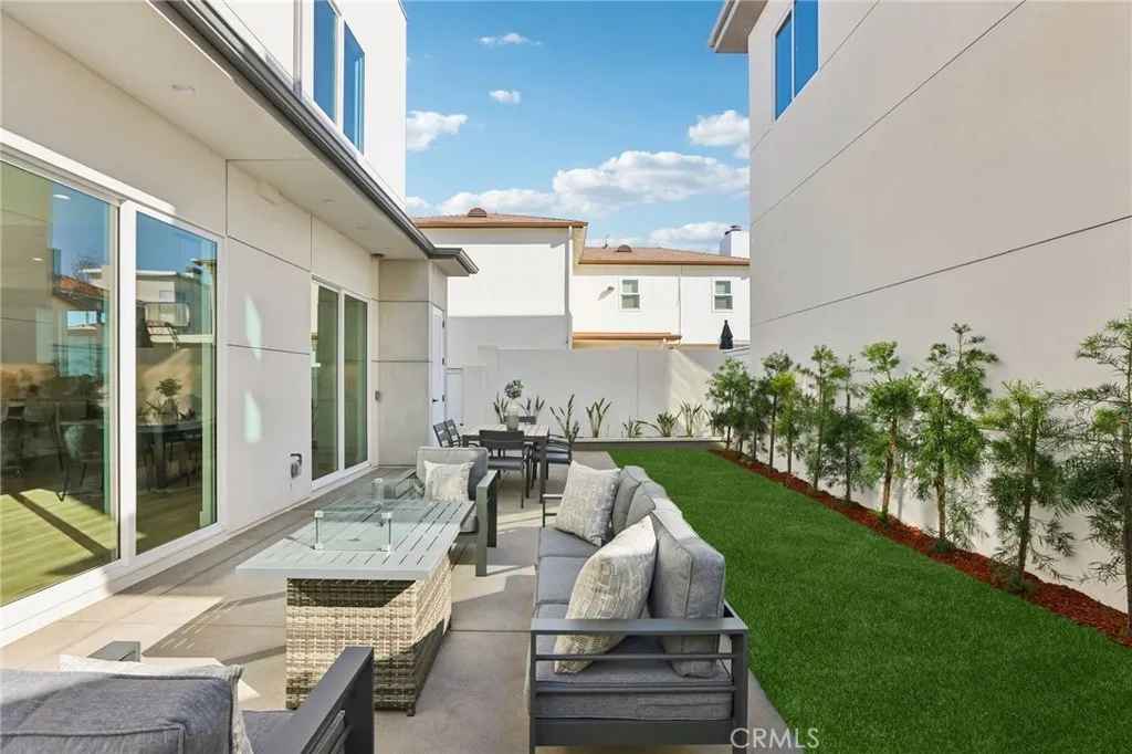 1914 Belmont Lane A, Redondo Beach, California 90278 home-pic-9