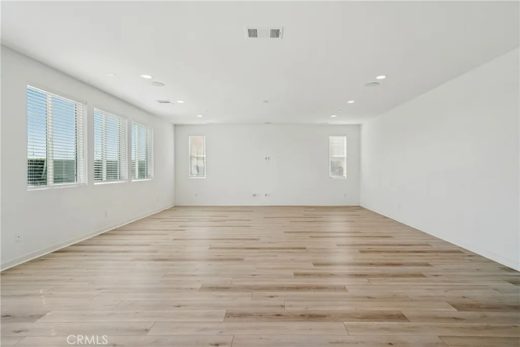 35461 Alexandria, Beaumont, California 92223 home-pic-20