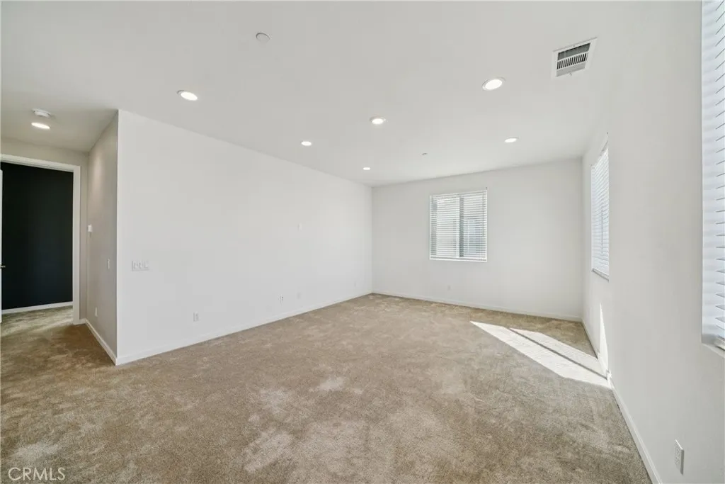 35461 Alexandria, Beaumont, California 92223 home-pic-31