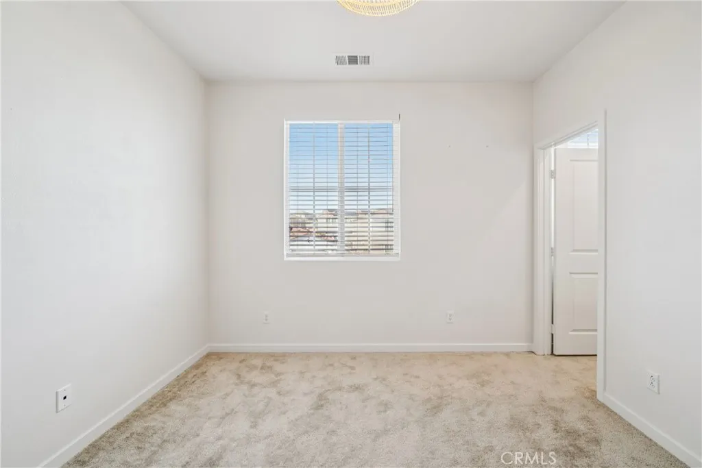 35461 Alexandria, Beaumont, California 92223 home-pic-53