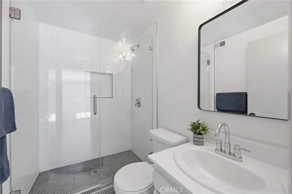 12133 Candor Drive, Cerritos, California 90703 home-pic-28