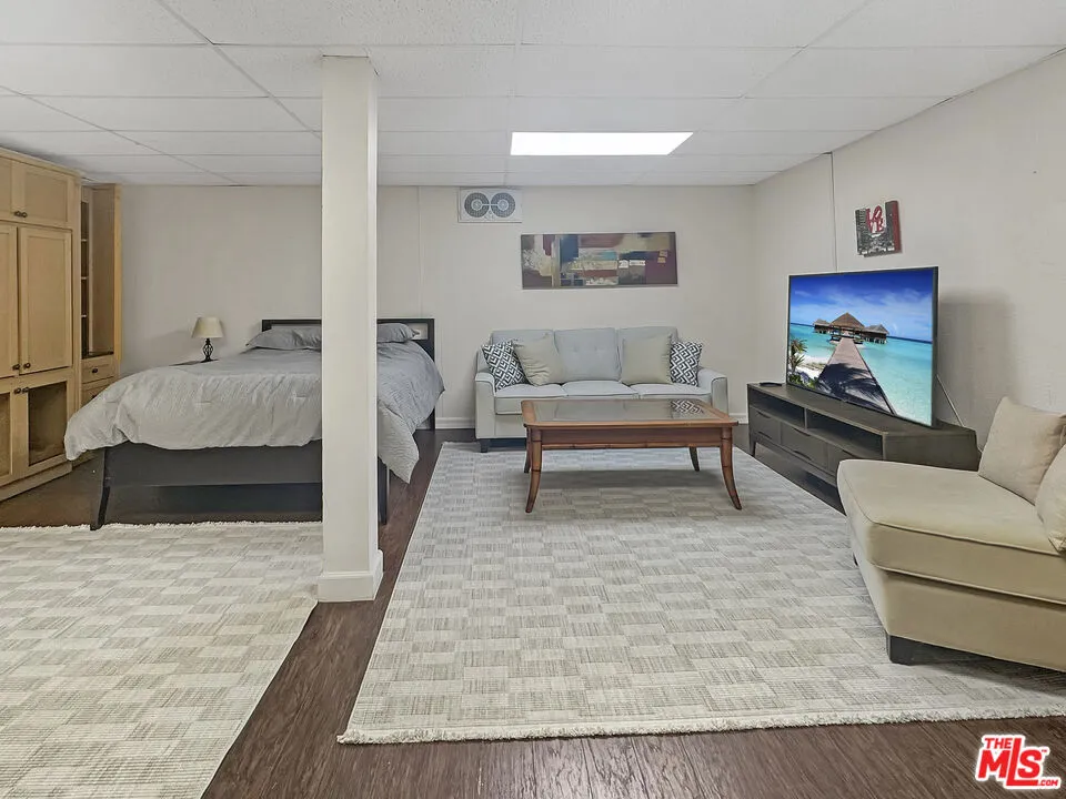 1226 Chelsea Avenue, Santa Monica, California 90404 home-pic-37