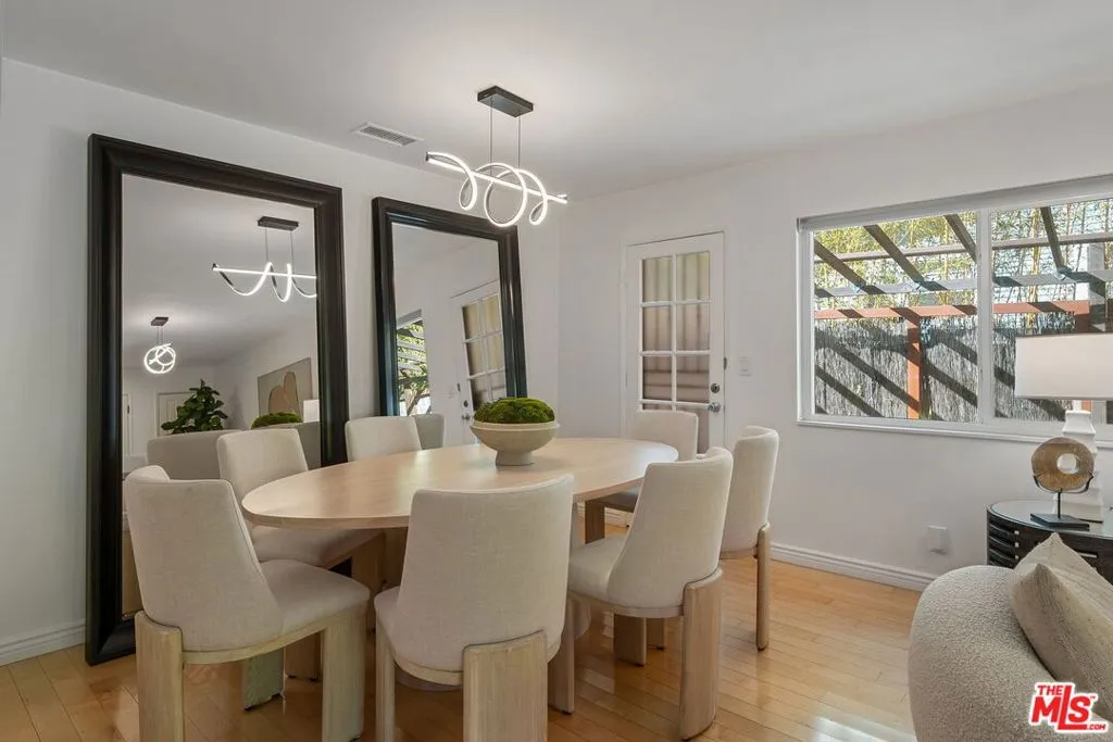 1226 Chelsea Avenue, Santa Monica, California 90404 home-pic-13