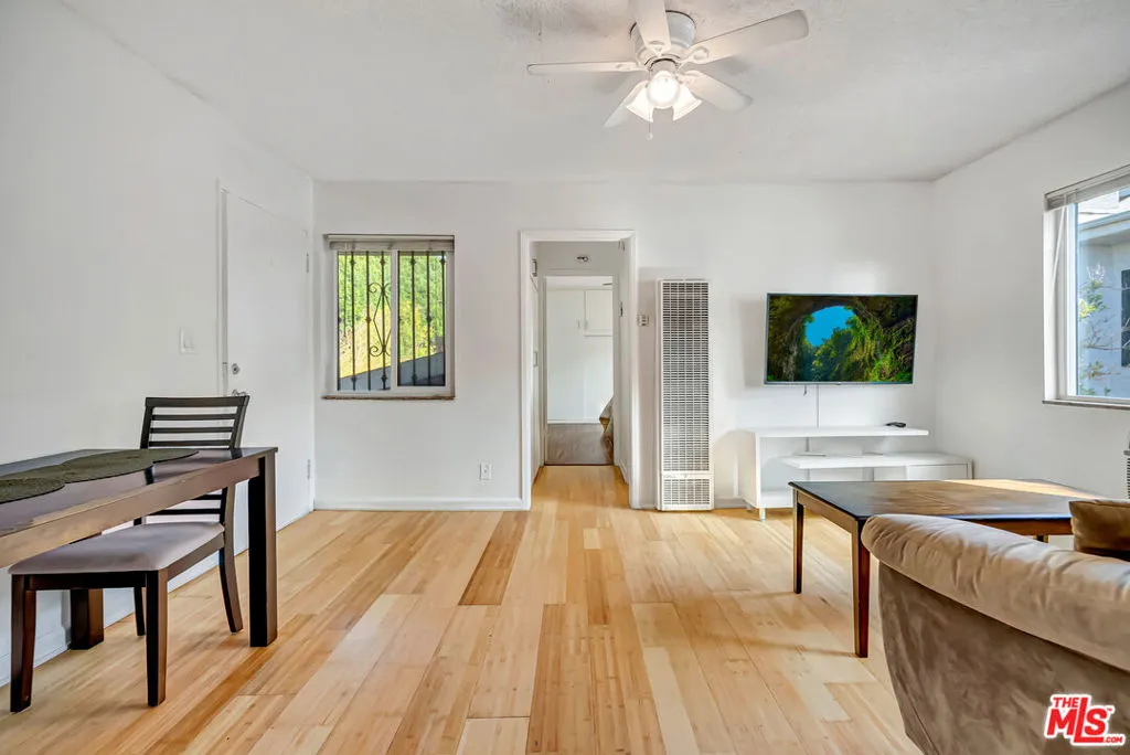 1226 Chelsea Avenue, Santa Monica, California 90404 home-pic-45