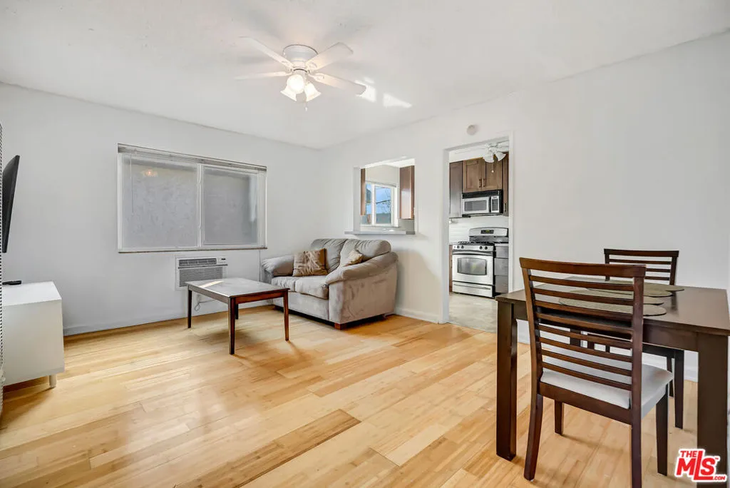 1226 Chelsea Avenue, Santa Monica, California 90404 home-pic-41