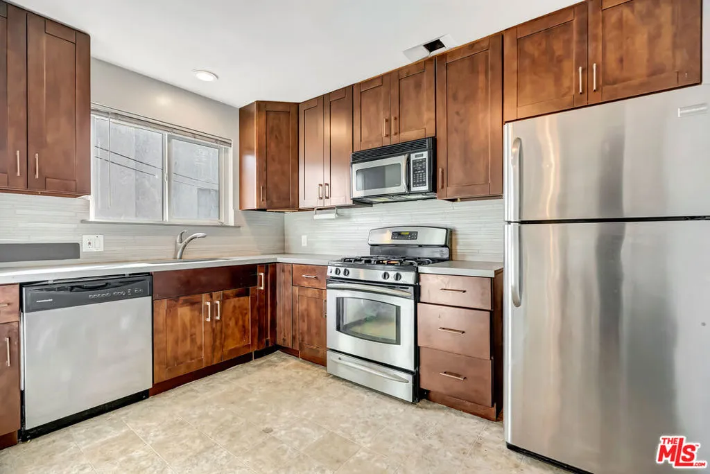 1226 Chelsea Avenue, Santa Monica, California 90404 home-pic-43