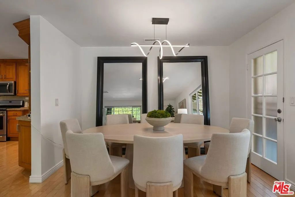 1226 Chelsea Avenue, Santa Monica, California 90404 home-pic-15