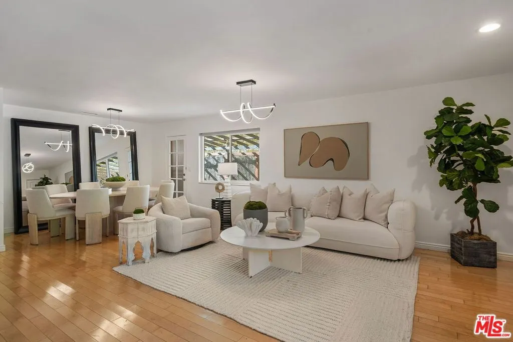 1226 Chelsea Avenue, Santa Monica, California 90404 home-pic-11