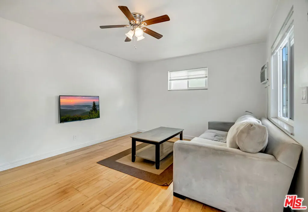 1226 Chelsea Avenue, Santa Monica, California 90404 home-pic-48