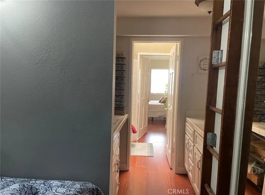 404 Brighton Springs, Costa Mesa, California 92627 home-pic-9