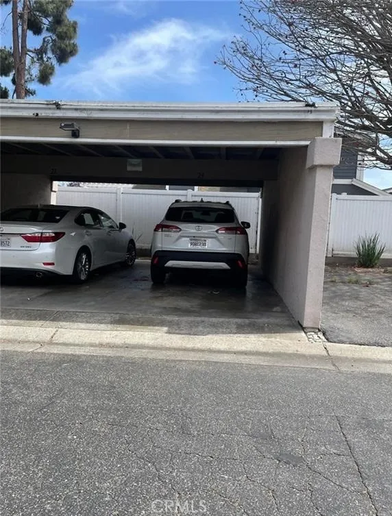 404 Brighton Springs, Costa Mesa, California 92627 home-pic-17