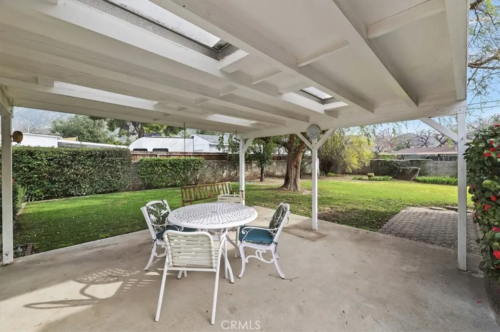 4667 N E, San Bernardino, California 92407 home-pic-29