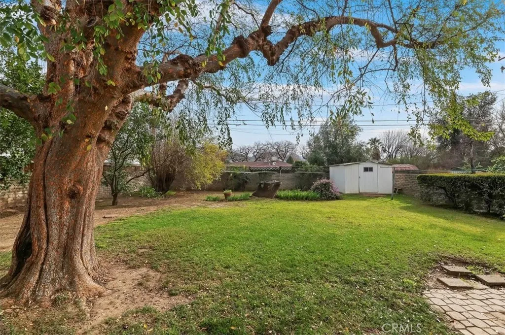 4667 N E, San Bernardino, California 92407 home-pic-30