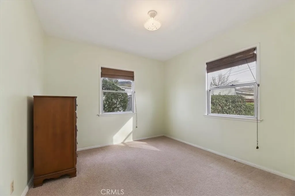 4667 N E, San Bernardino, California 92407 home-pic-20
