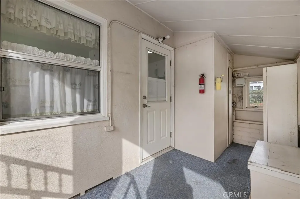 4667 N E, San Bernardino, California 92407 home-pic-25