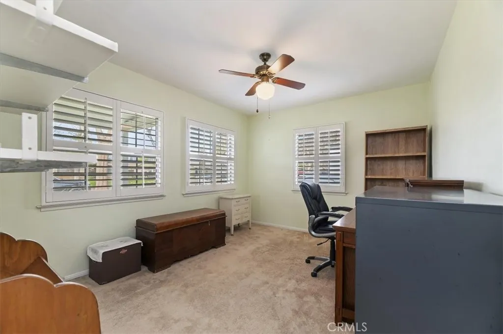 4667 N E, San Bernardino, California 92407 home-pic-22