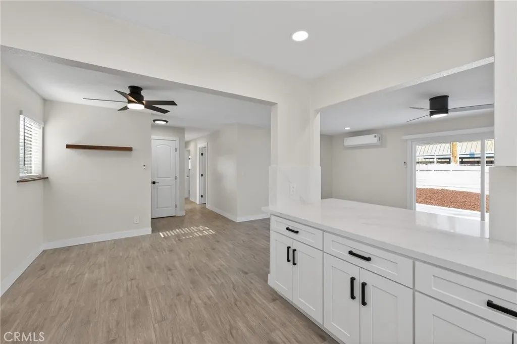 4161 E Holland, Fresno, California 93726 home-pic-14