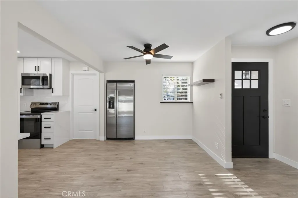 4161 E Holland, Fresno, California 93726 home-pic-39