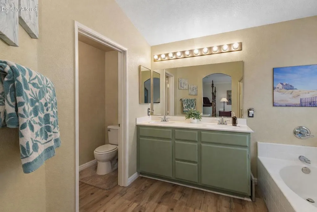 7348 Elderberry Court, Fontana, California 92336 home-pic-20