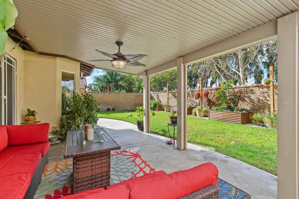 7348 Elderberry Court, Fontana, California 92336 home-pic-26