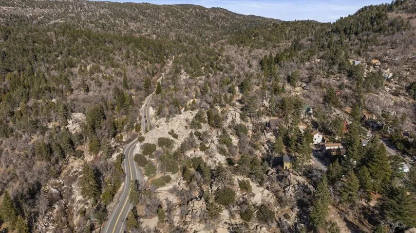 09-DJI_20260125014008_0160_D