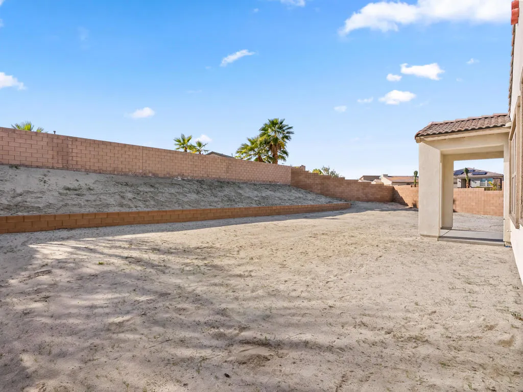 73745 Henri Drive, Palm Desert, California 92211 home-pic-26