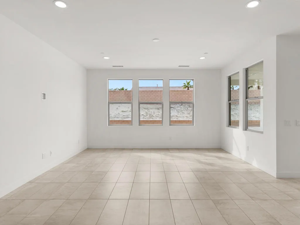 73745 Henri Drive, Palm Desert, California 92211 home-pic-24