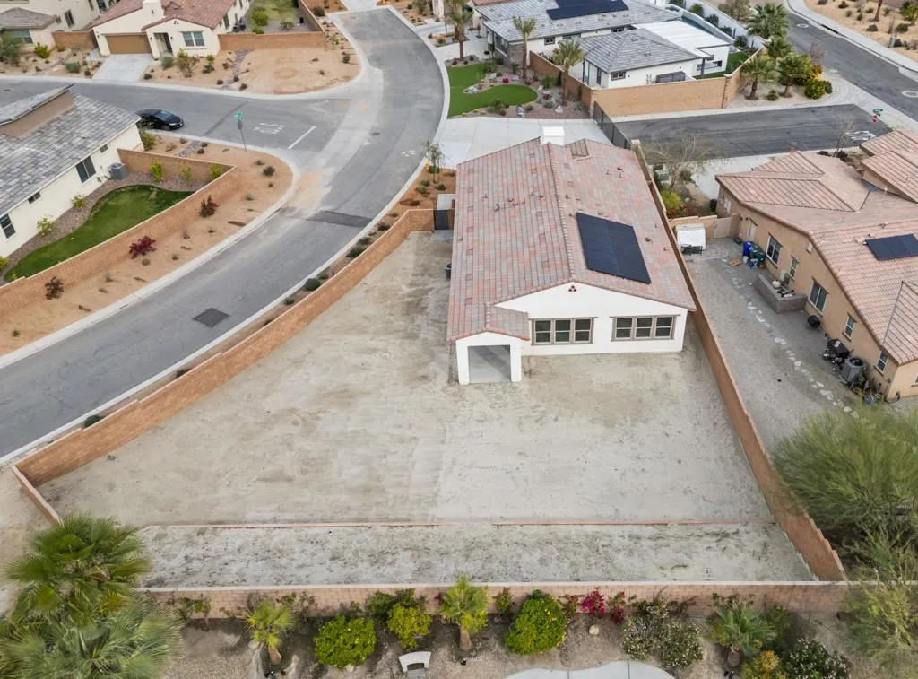 73745 Henri Drive, Palm Desert, California 92211 home-pic-2