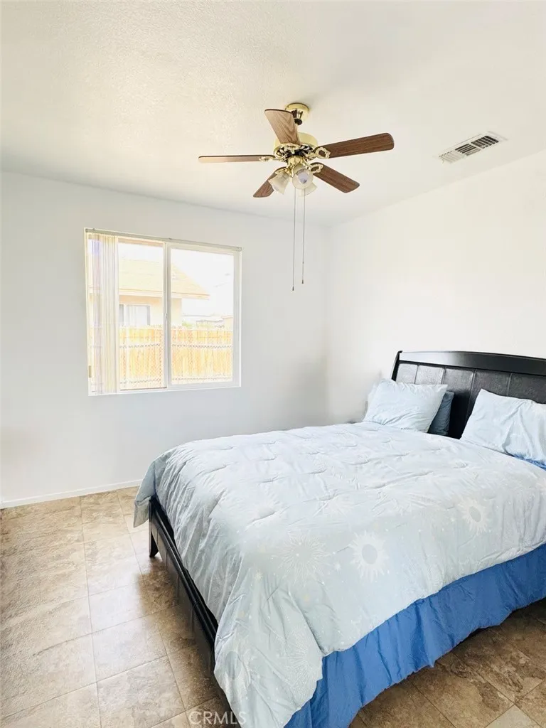 6213 Mariposa, 29 Palms, California 92277 home-pic-18
